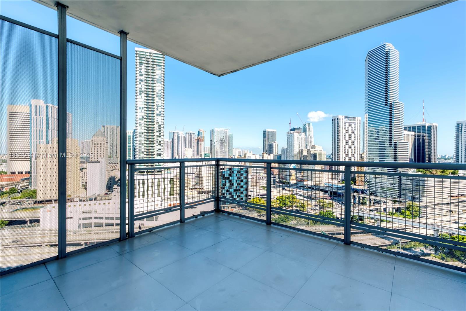 350 S Miami Ave #2105, Miami FL 33130