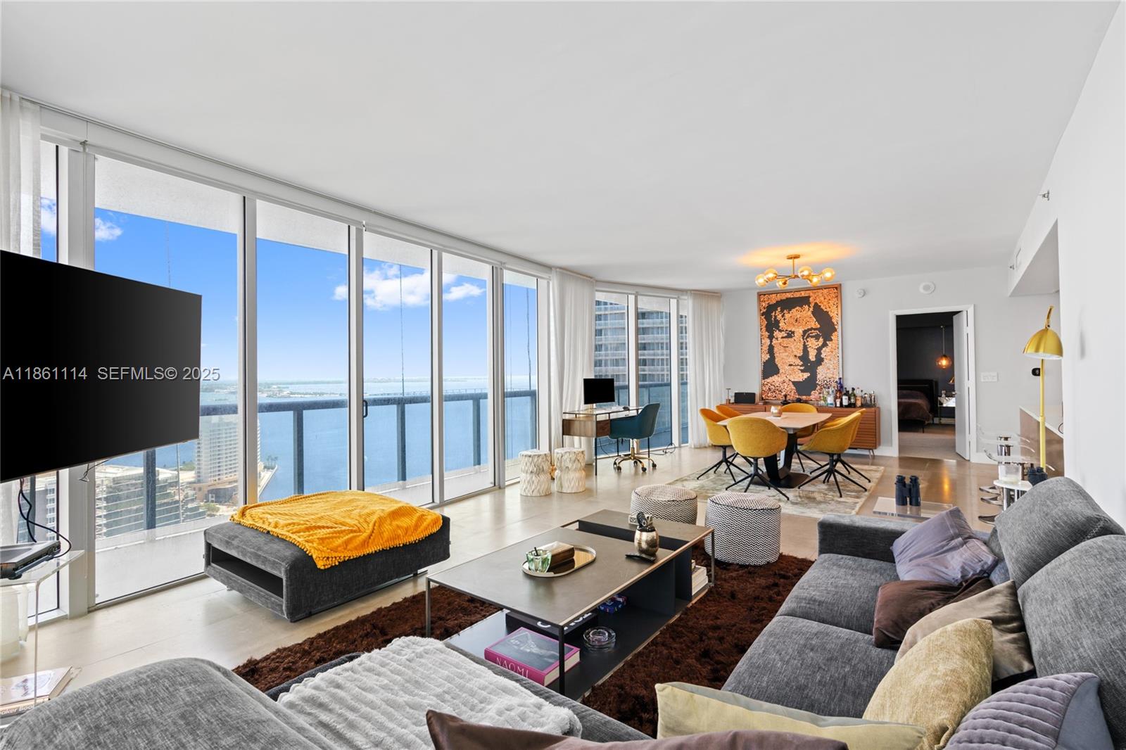 465 Brickell Ave #3201, Miami FL 33131