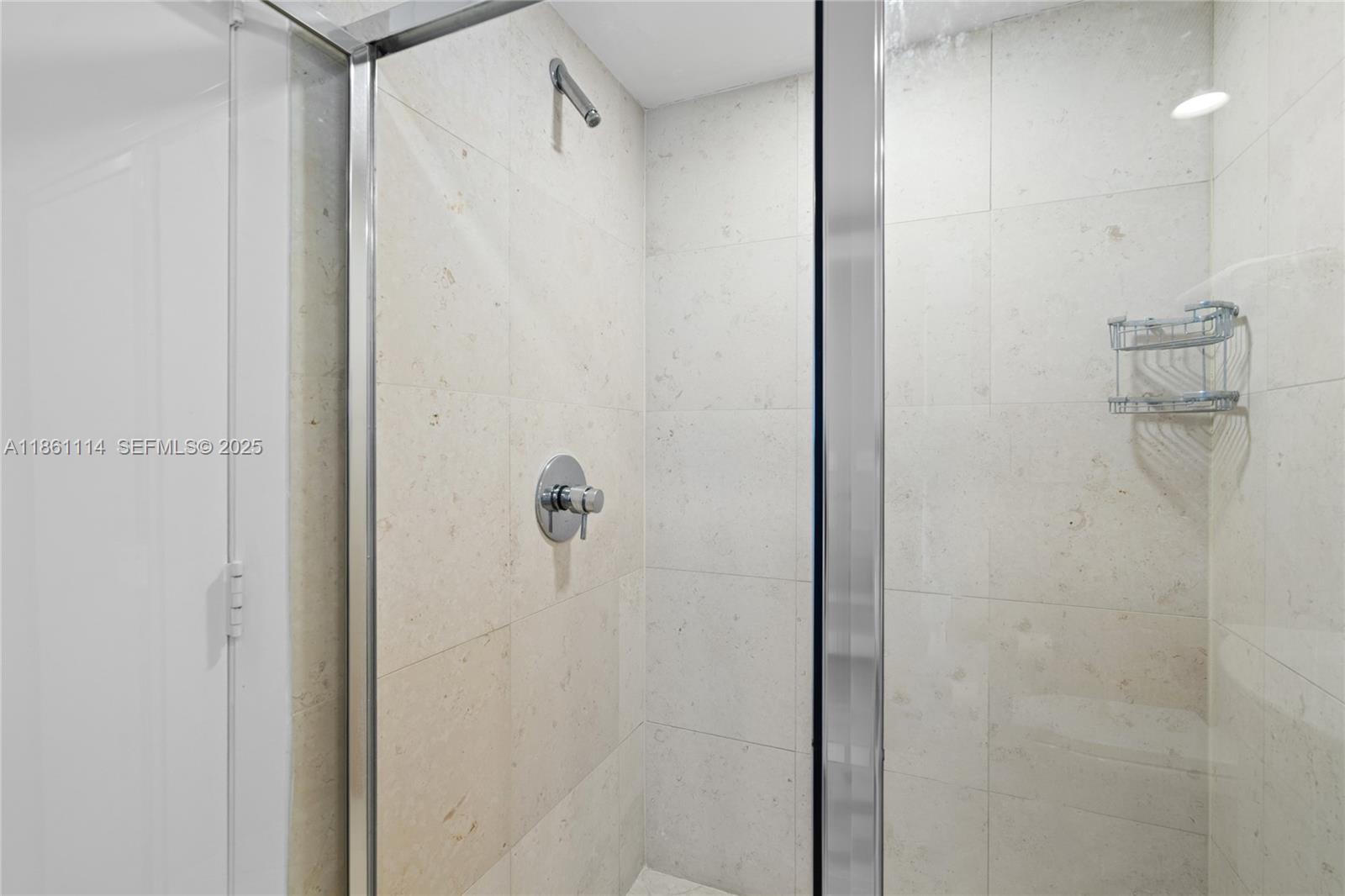 465 Brickell Ave #3201, Miami FL 33131