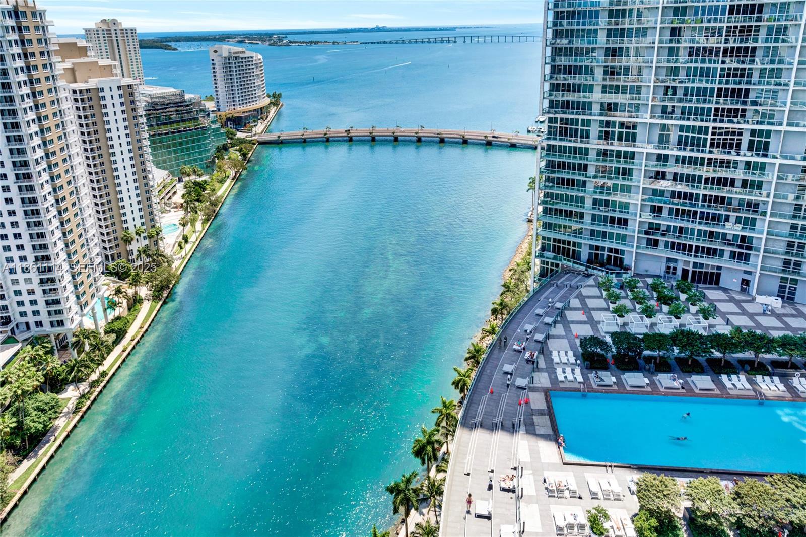 465 Brickell Ave #3201, Miami FL 33131