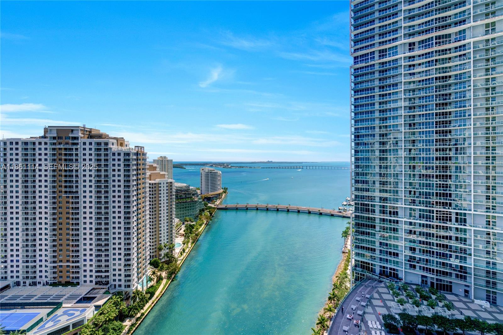 465 Brickell Ave #3201, Miami FL 33131