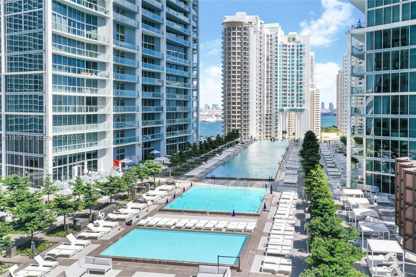 465 Brickell Ave #3201, Miami FL 33131