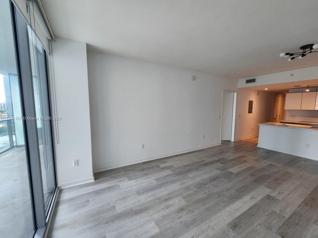 1100 S Miami Ave #1211, Miami FL 33130