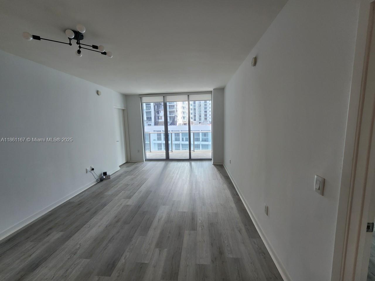 1100 S Miami Ave #1211, Miami FL 33130