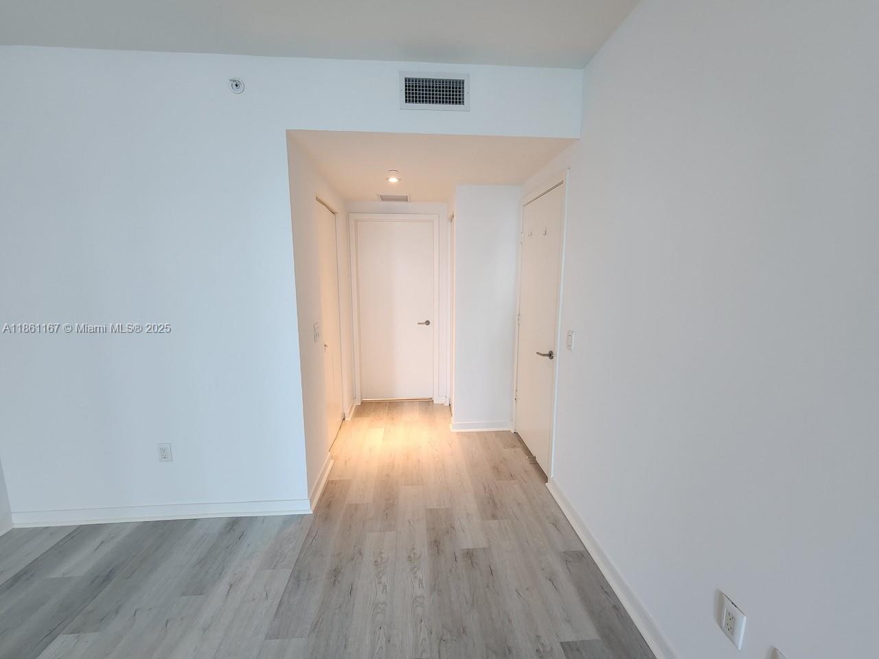 1100 S Miami Ave #1211, Miami FL 33130