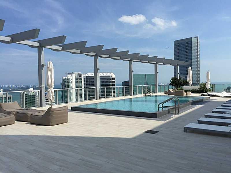 1100 S Miami Ave #1211, Miami FL 33130