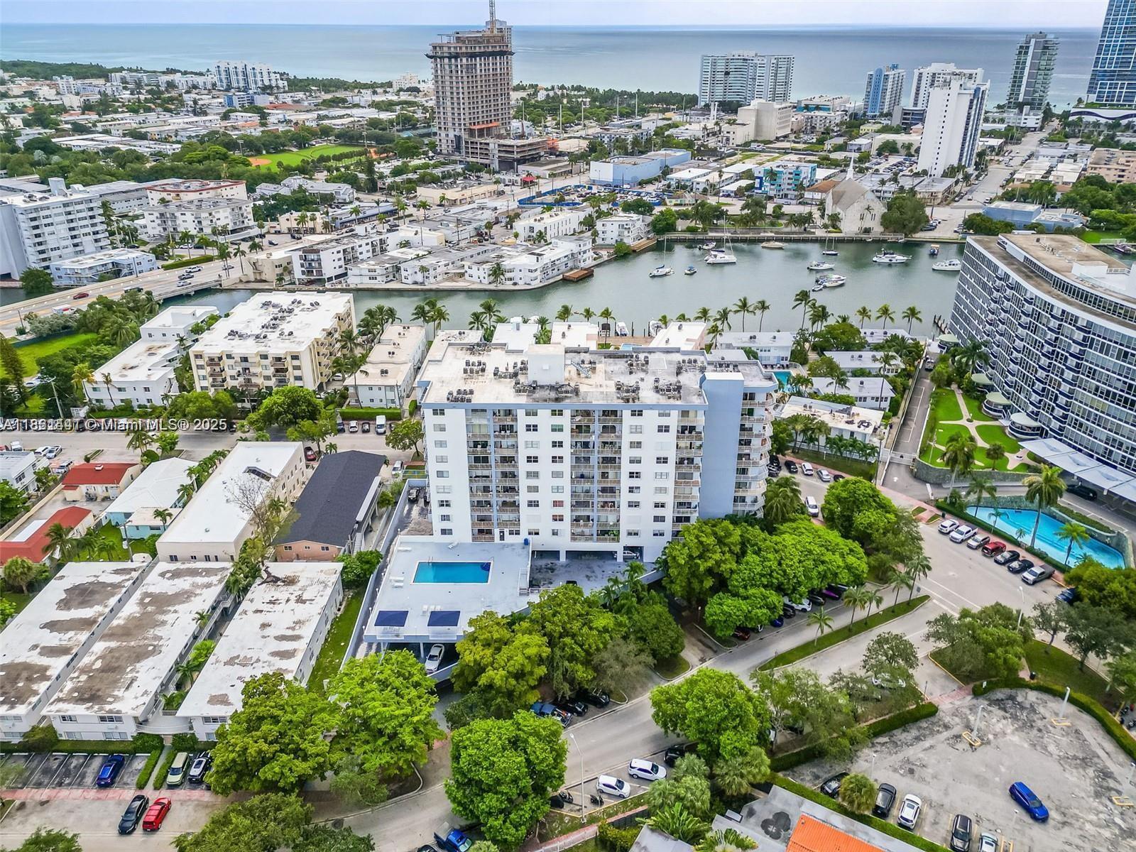 6900 Bay Dr #11F, Miami Beach FL 33141