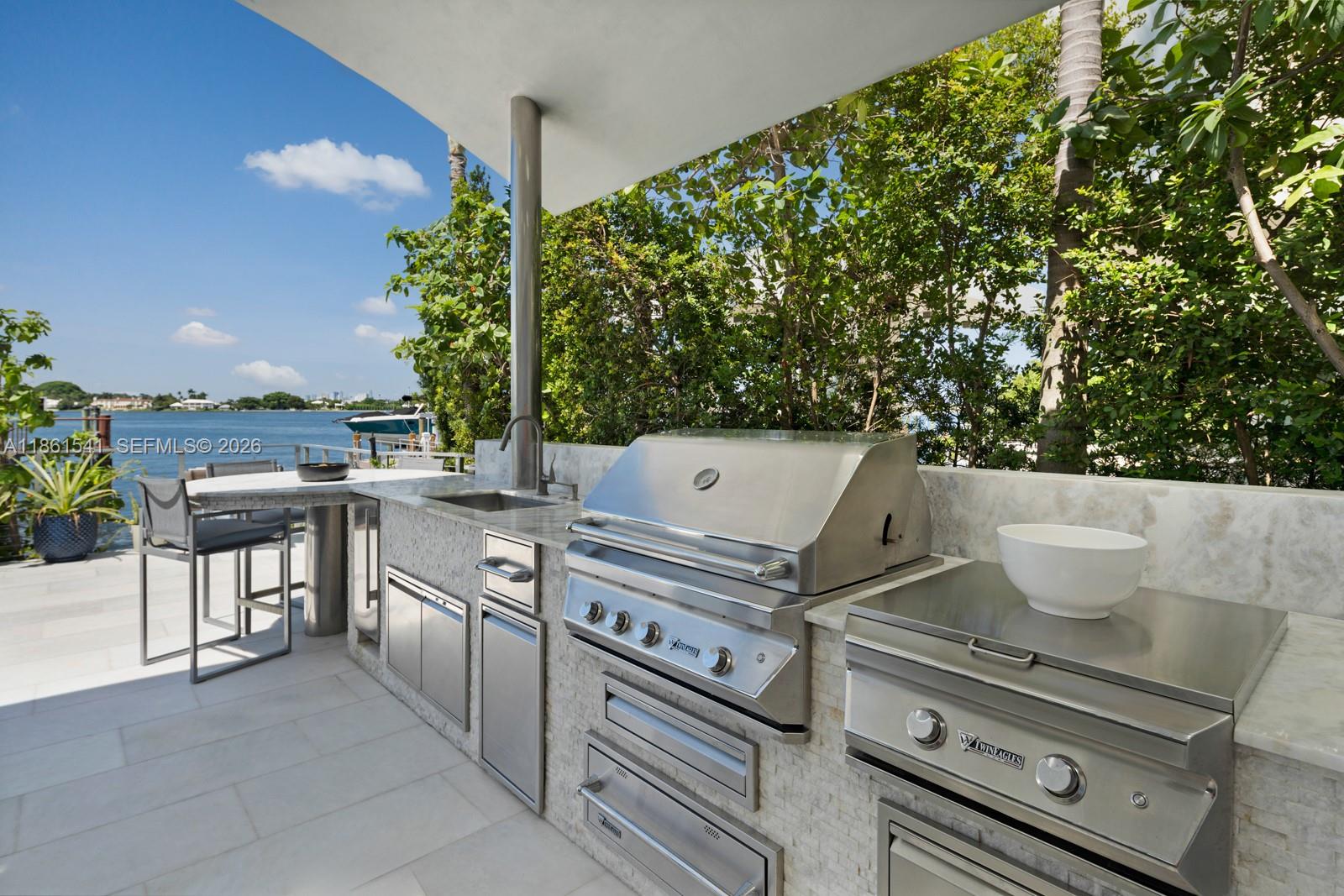 1825 Cleveland Rd, Miami Beach FL 33141