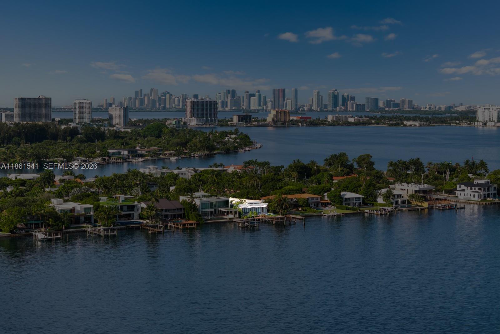 1825 Cleveland Rd, Miami Beach FL 33141
