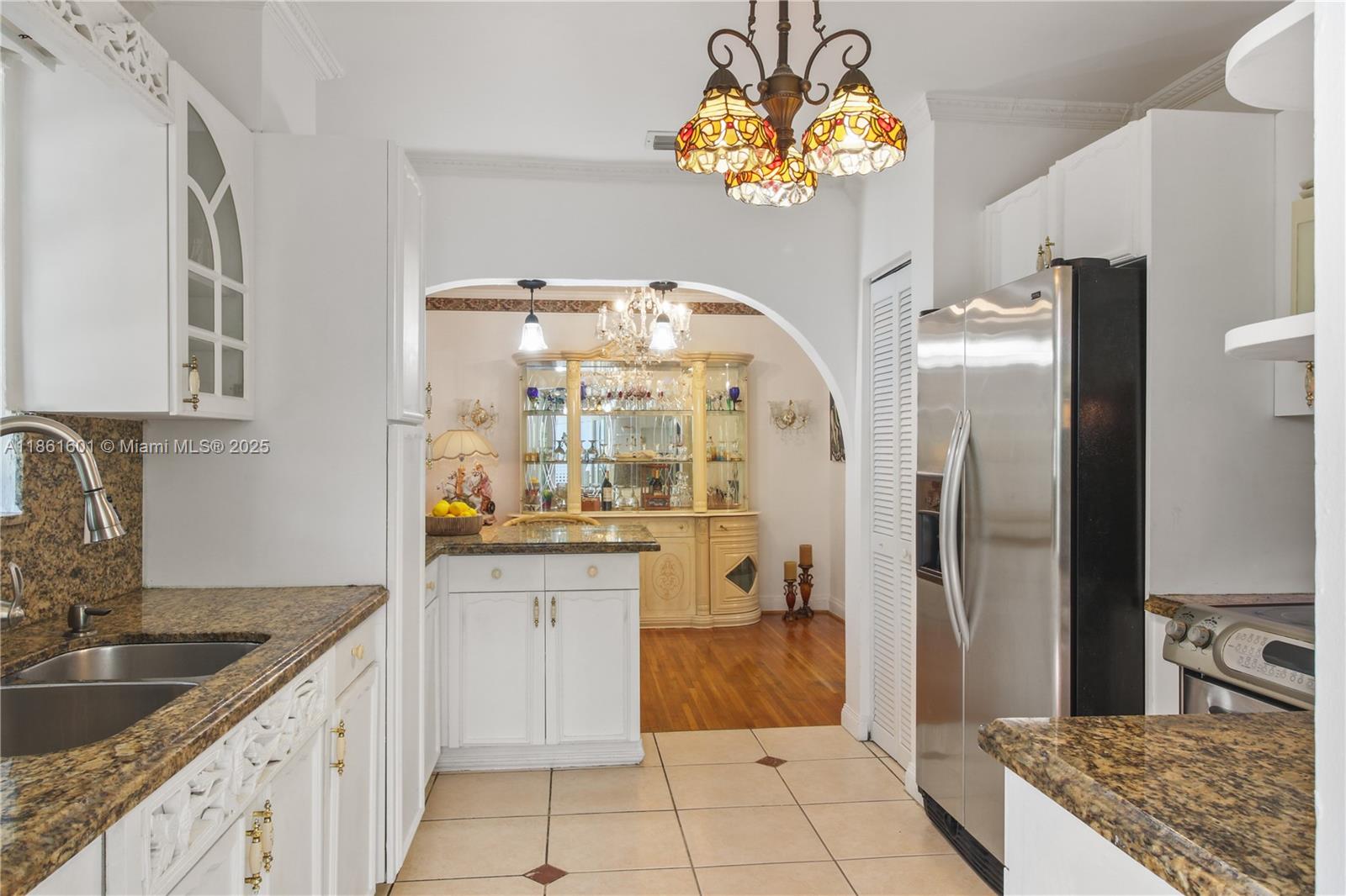 6101 SW 13th Ter, West Miami FL 33144