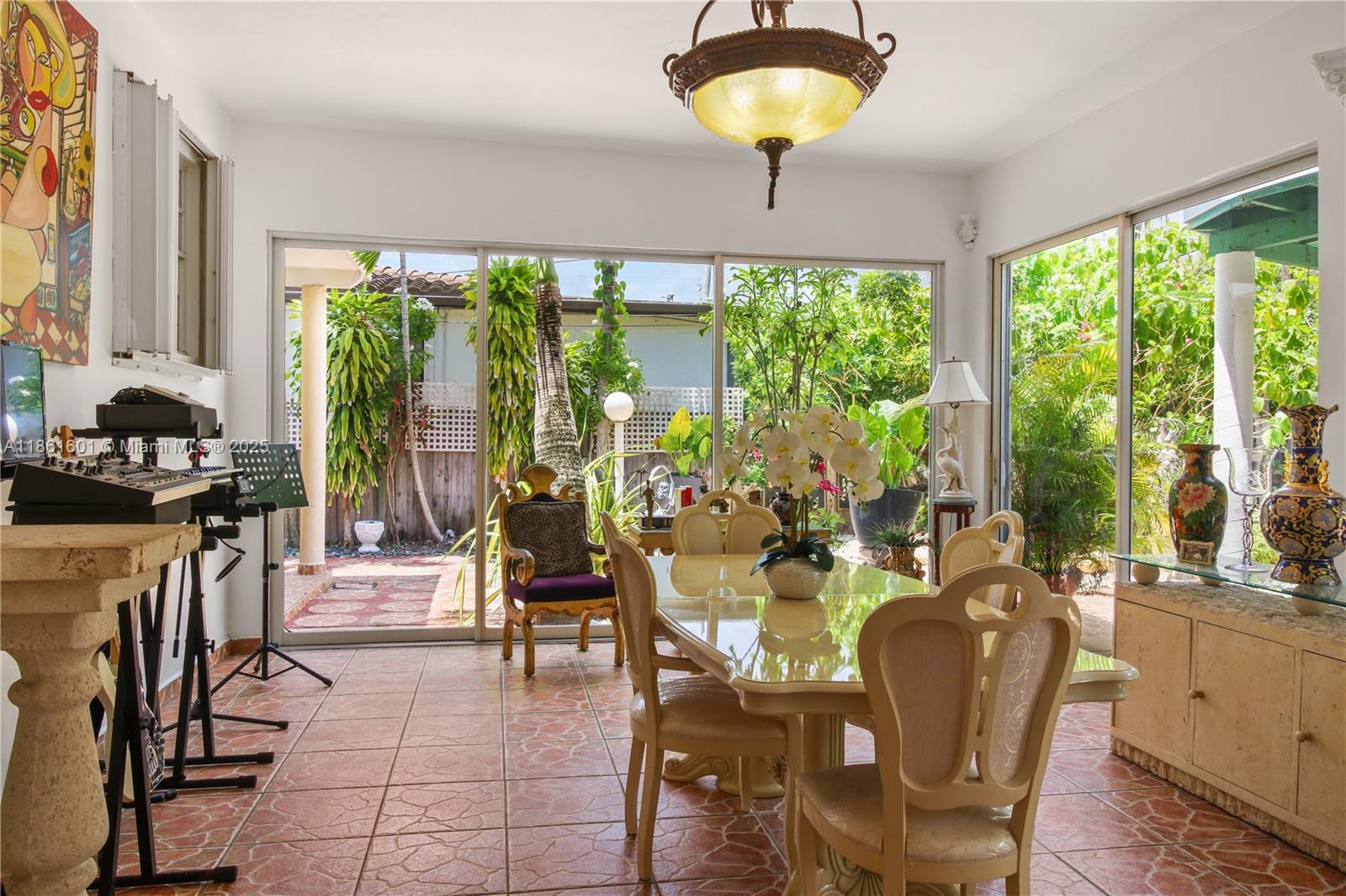 6101 SW 13th Ter, West Miami FL 33144