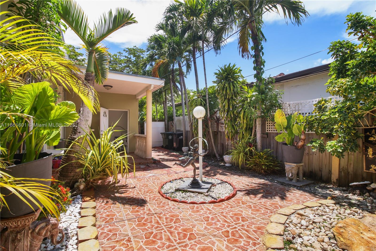 6101 SW 13th Ter, West Miami FL 33144