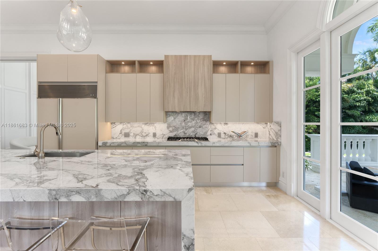 26 Tahiti Beach Island Rd, Coral Gables FL 33143