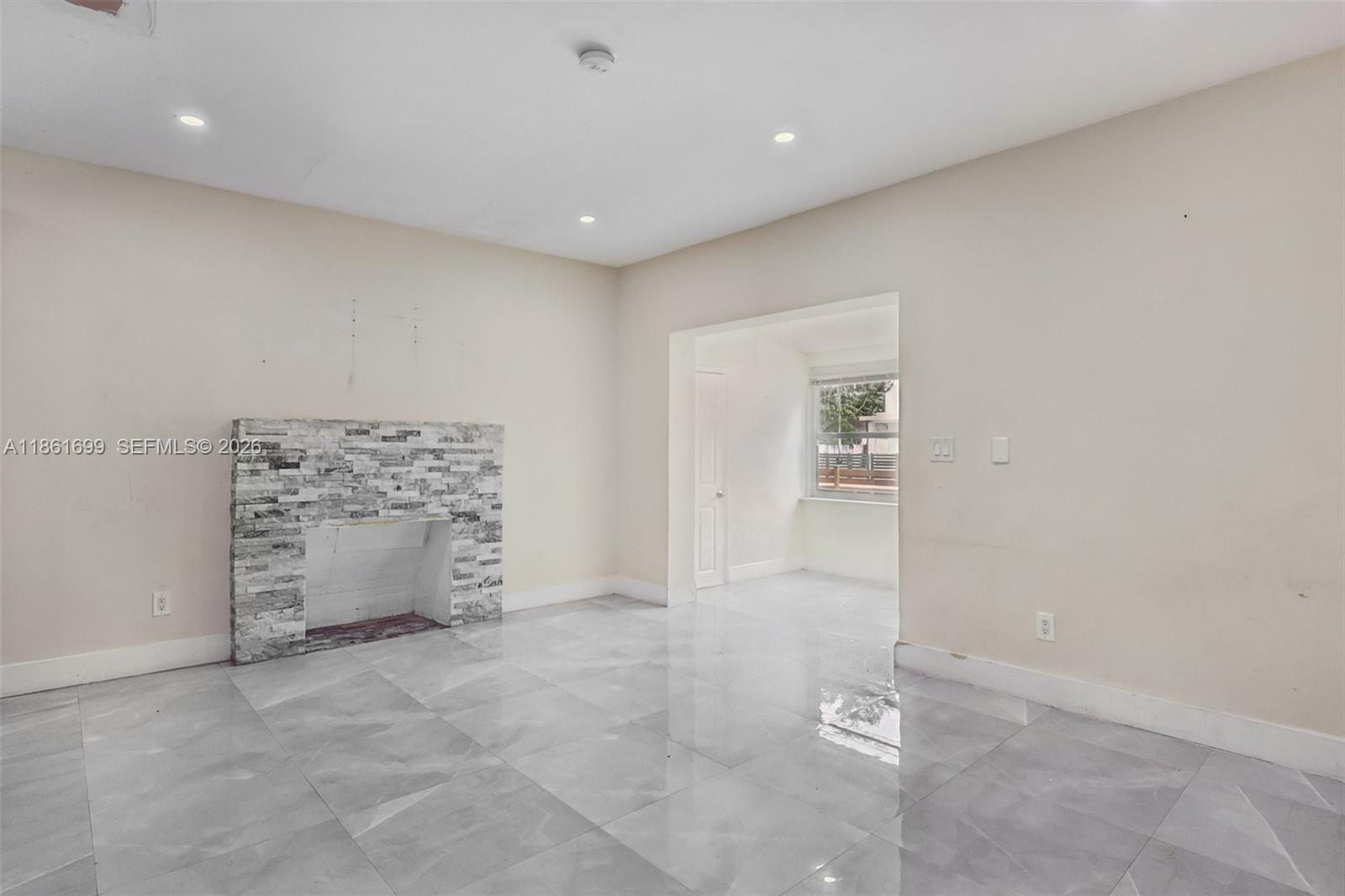 666 NE 62nd St, Miami FL 33138