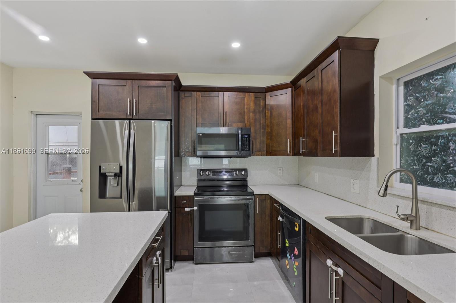 666 NE 62nd St, Miami FL 33138