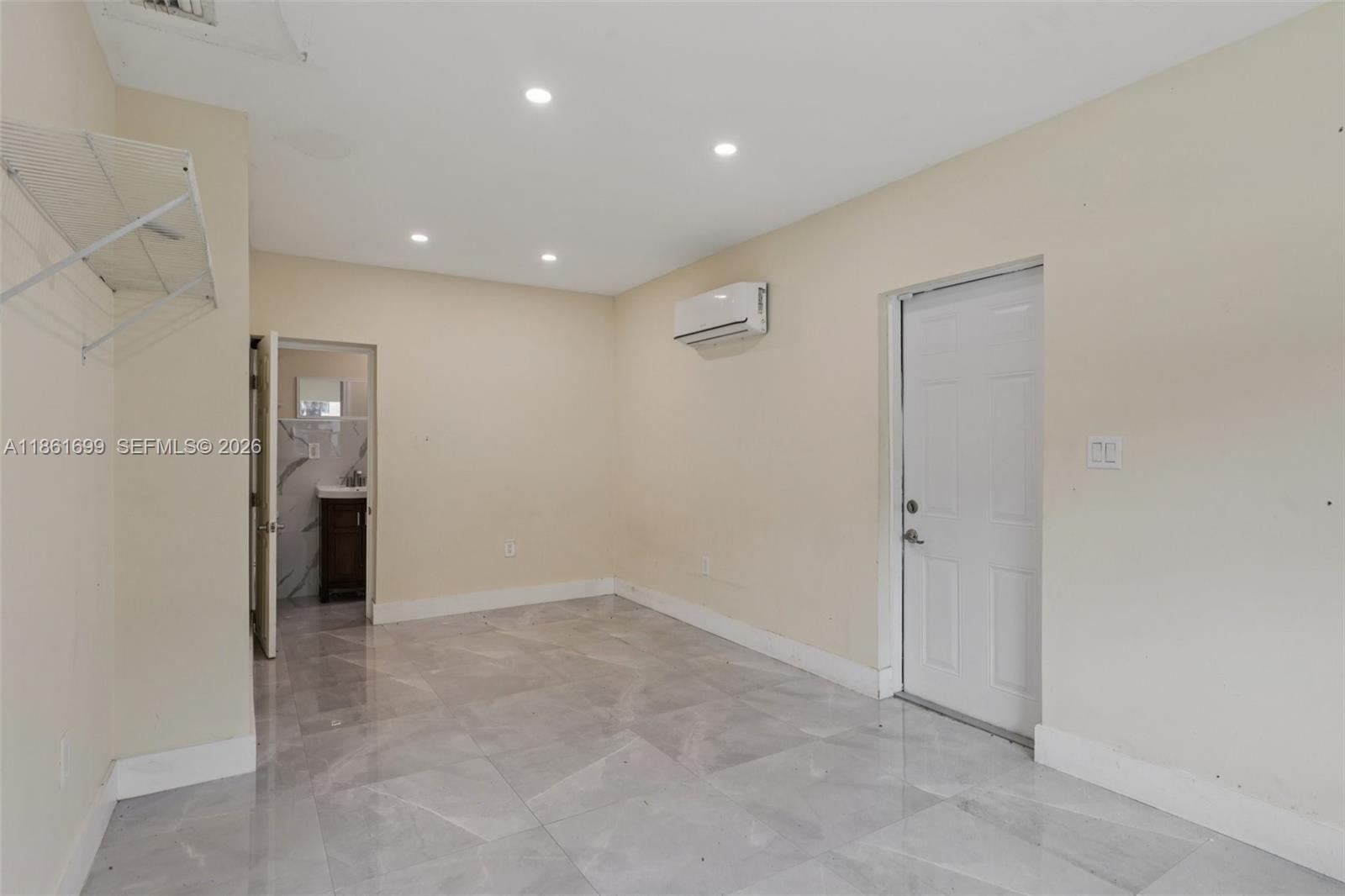 666 NE 62nd St, Miami FL 33138