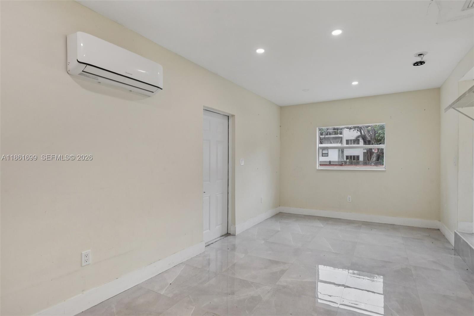 666 NE 62nd St, Miami FL 33138