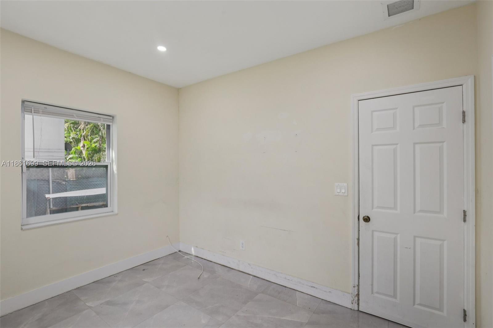 666 NE 62nd St, Miami FL 33138