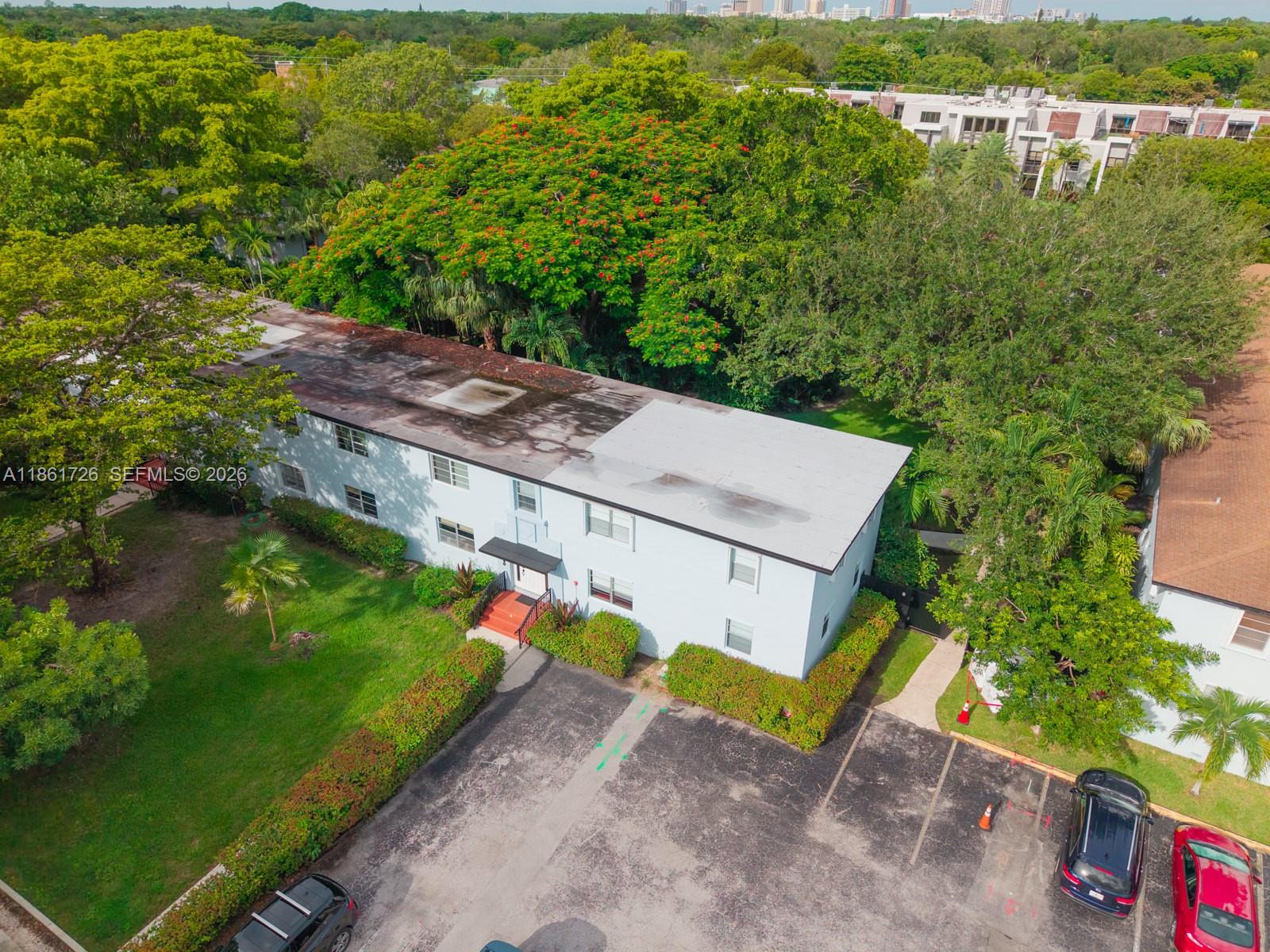 5640 SW 78th St #124C, Miami FL 33143