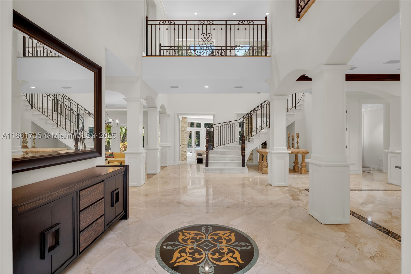 5100 SW 86th St, Miami FL 33143