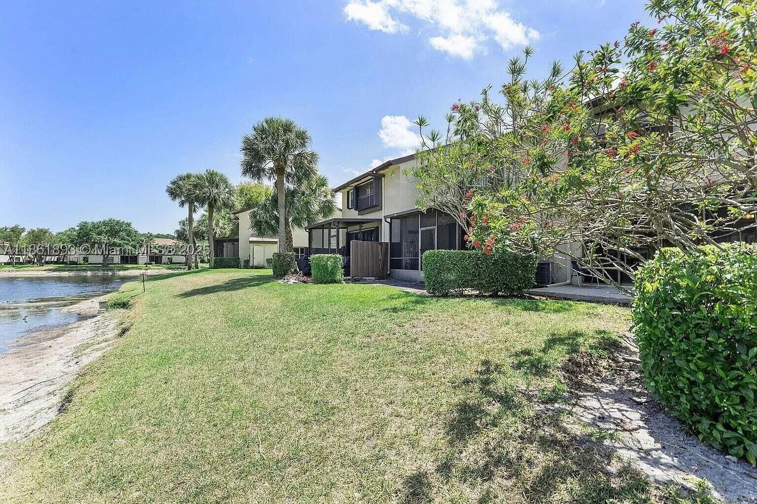 4575 S Carambola Cir S #27206, Coconut Creek FL 33066
