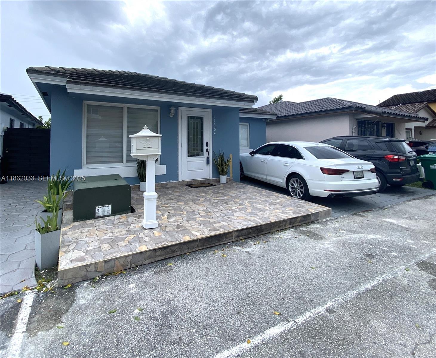 11564 SW 7th St, Sweetwater FL 33174