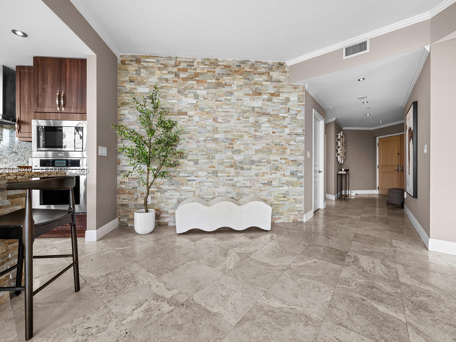 2645 S Bayshore Dr #304, Miami FL 33133