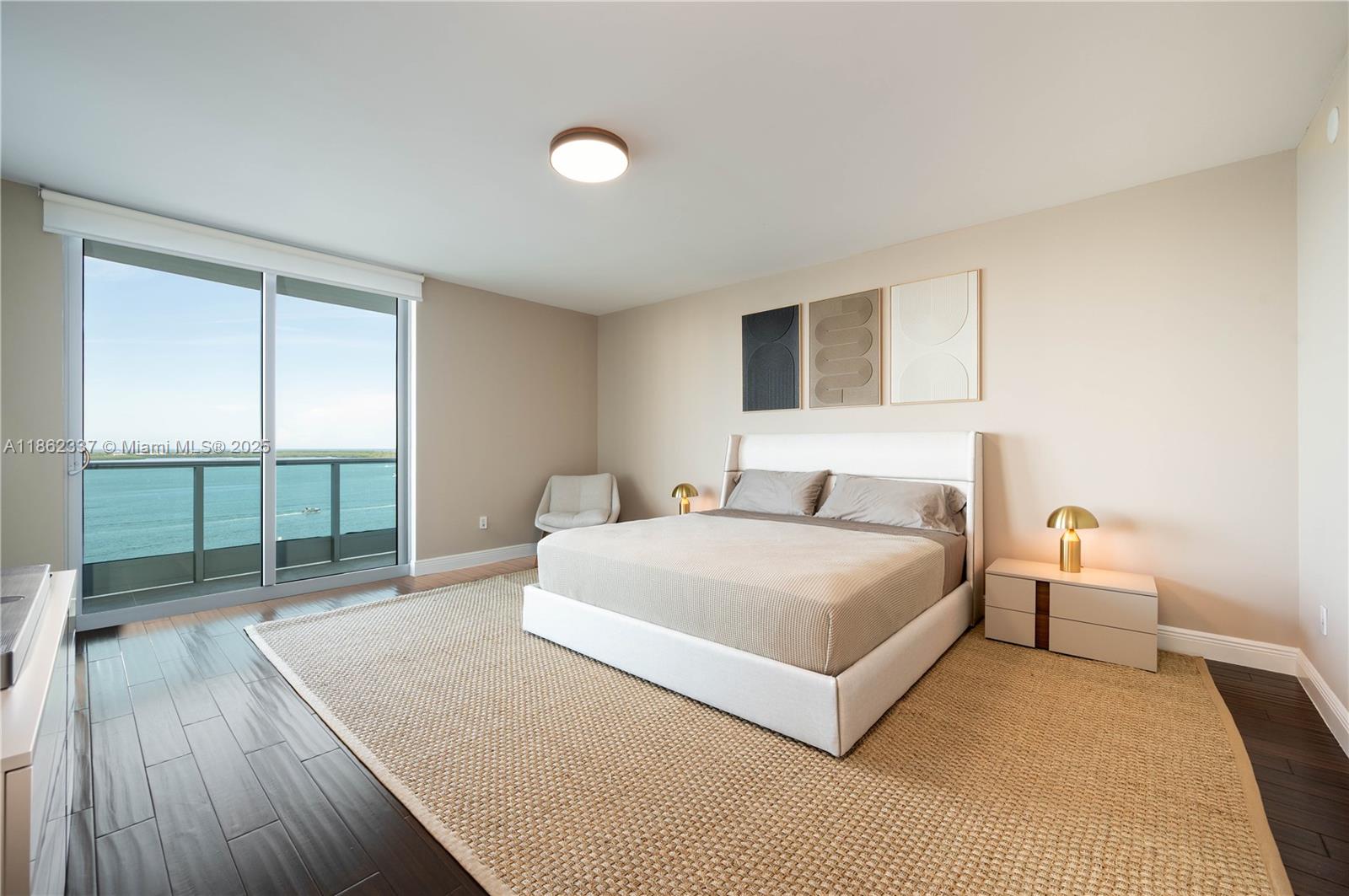 1331 Brickell Bay Dr #1801, Miami FL 33131