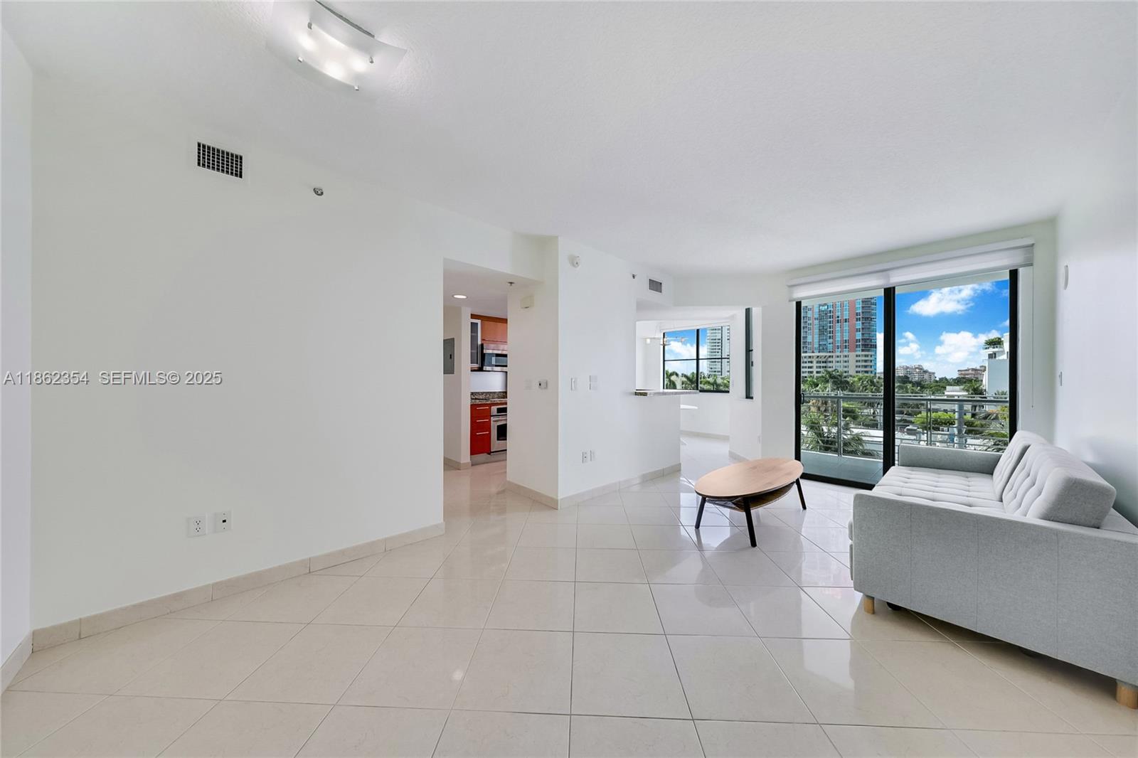 110 Washington Ave #1513, Miami Beach FL 33139
