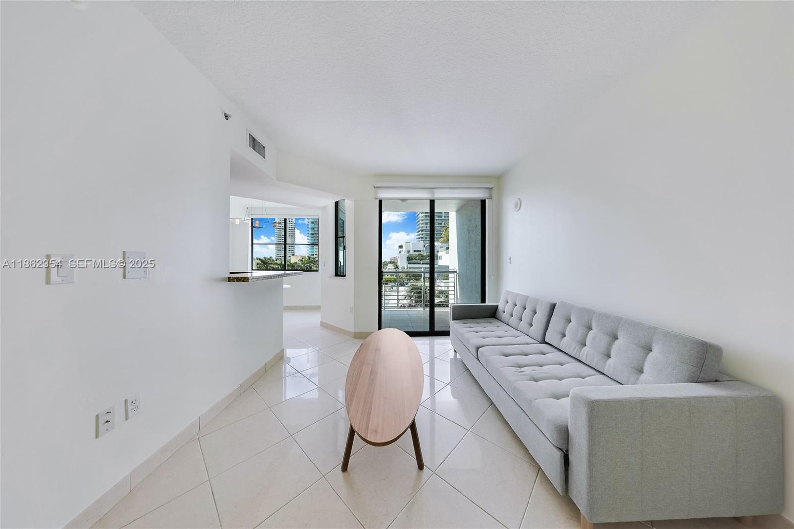 110 Washington Ave #1513, Miami Beach FL 33139