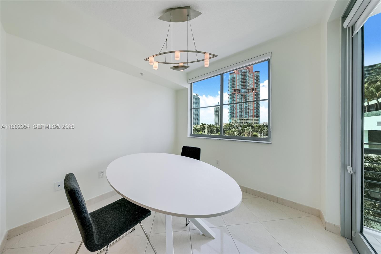 110 Washington Ave #1513, Miami Beach FL 33139