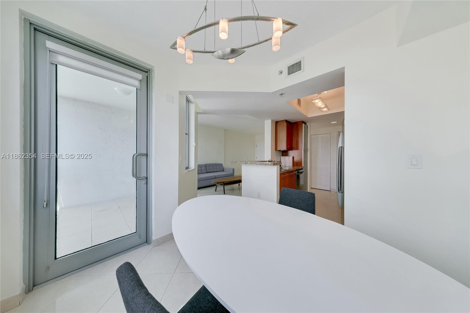 110 Washington Ave #1513, Miami Beach FL 33139