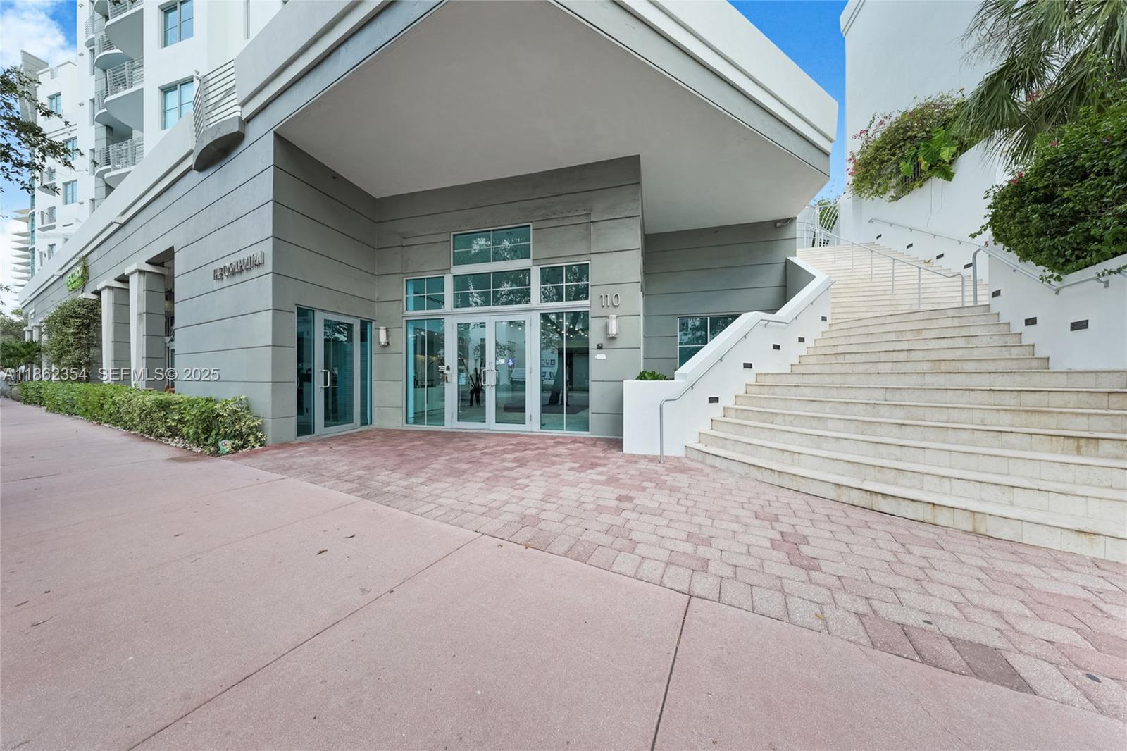 110 Washington Ave #1513, Miami Beach FL 33139