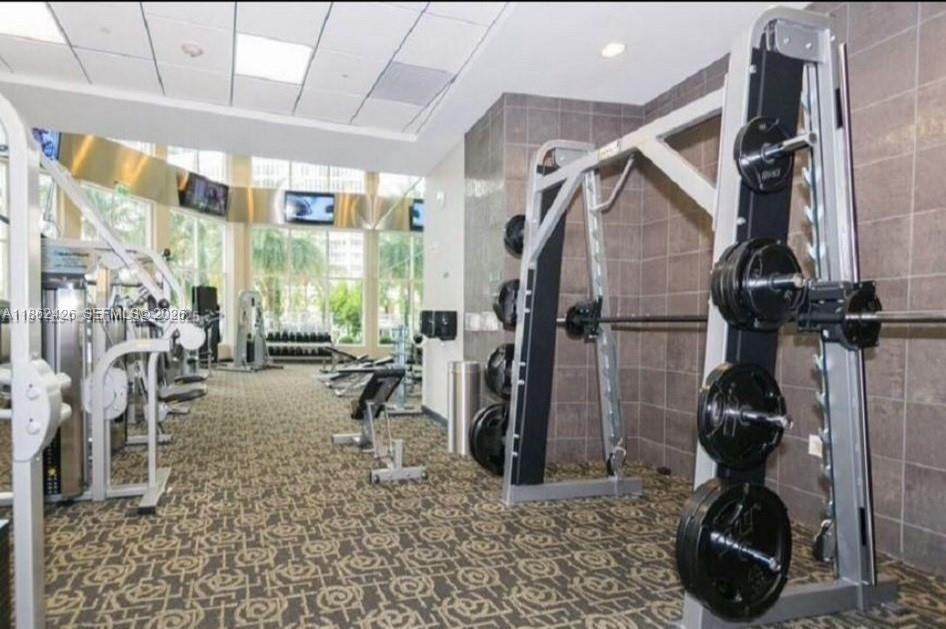 901 Brickell Key Blvd #2701, Miami FL 33131