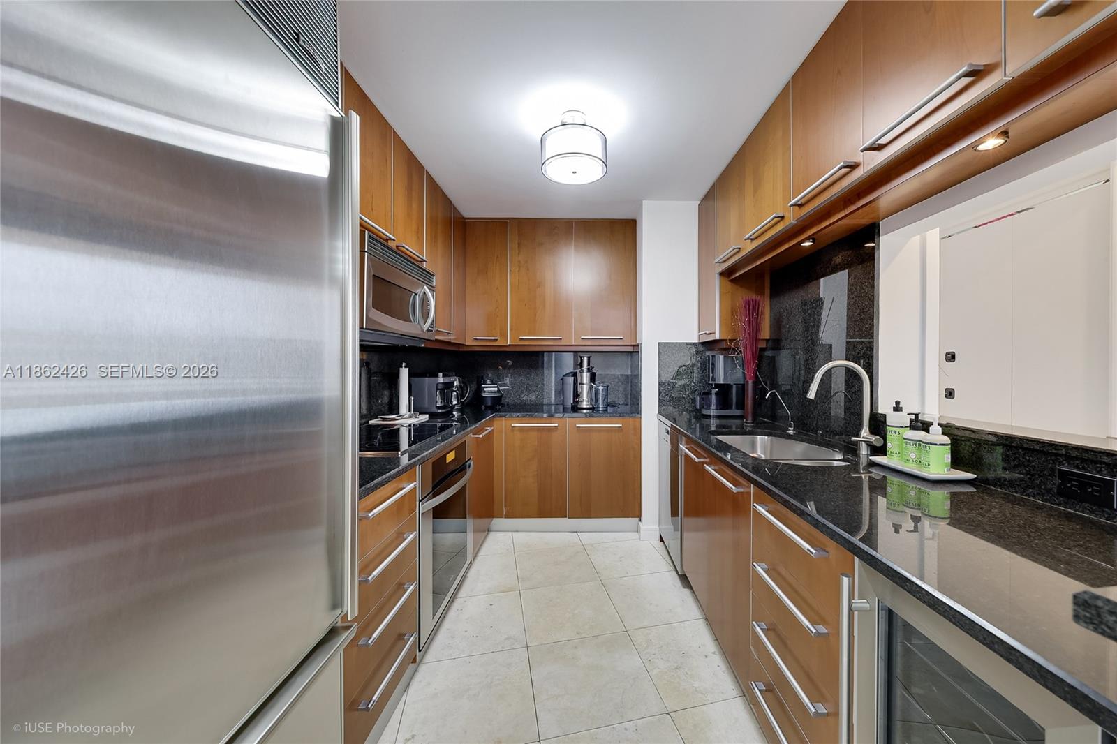 901 Brickell Key Blvd #2701, Miami FL 33131