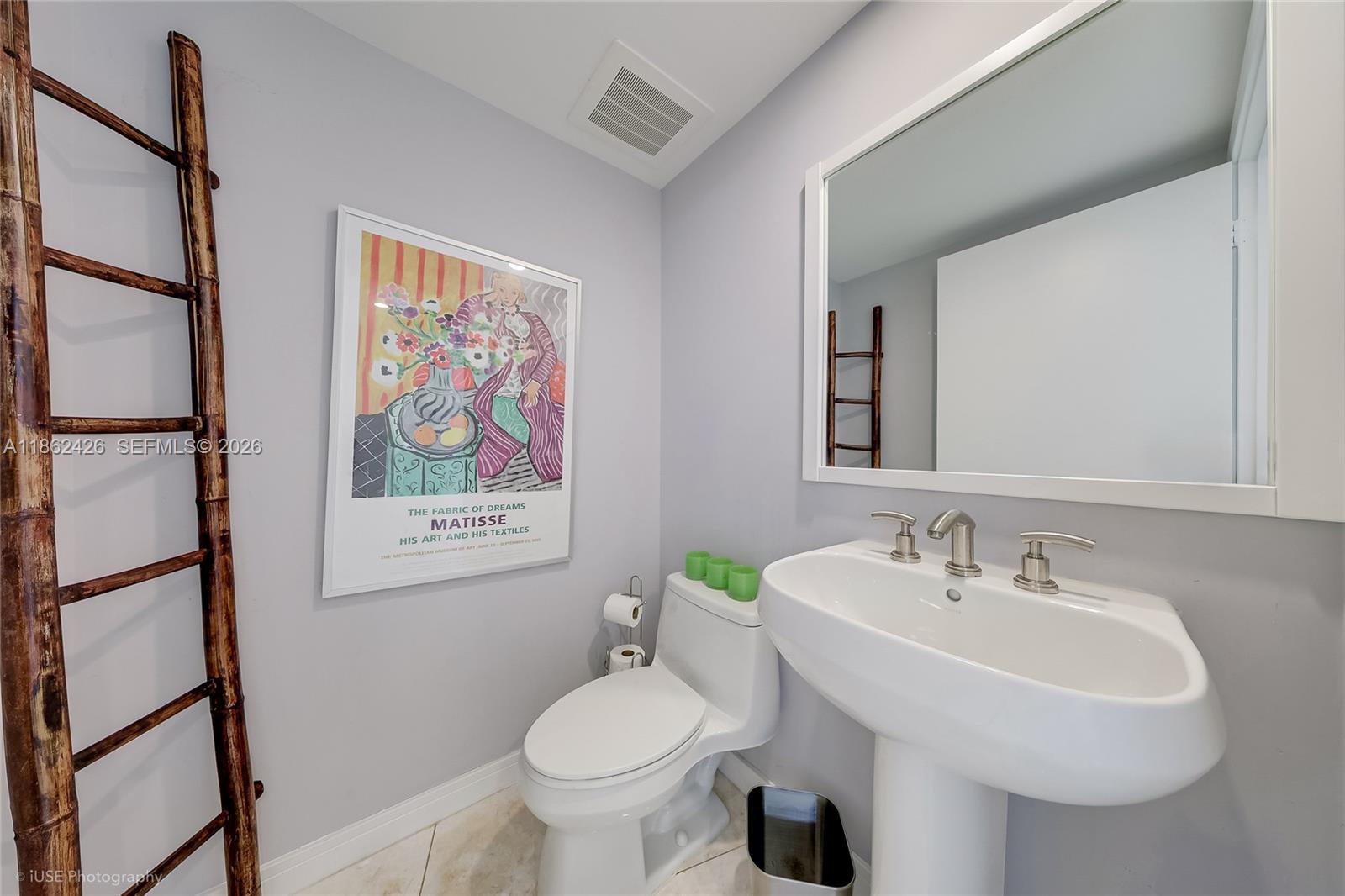 901 Brickell Key Blvd #2701, Miami FL 33131
