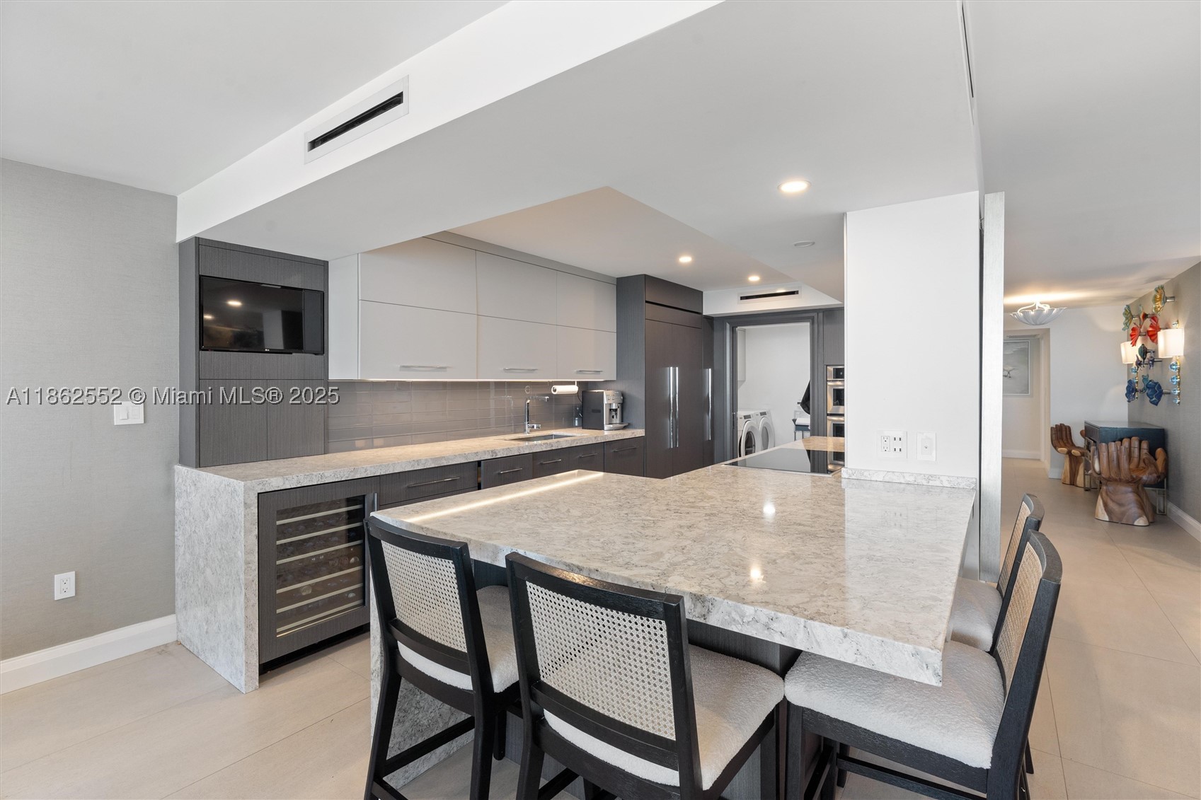 2100 S Ocean Ln #506, Fort Lauderdale FL 33316
