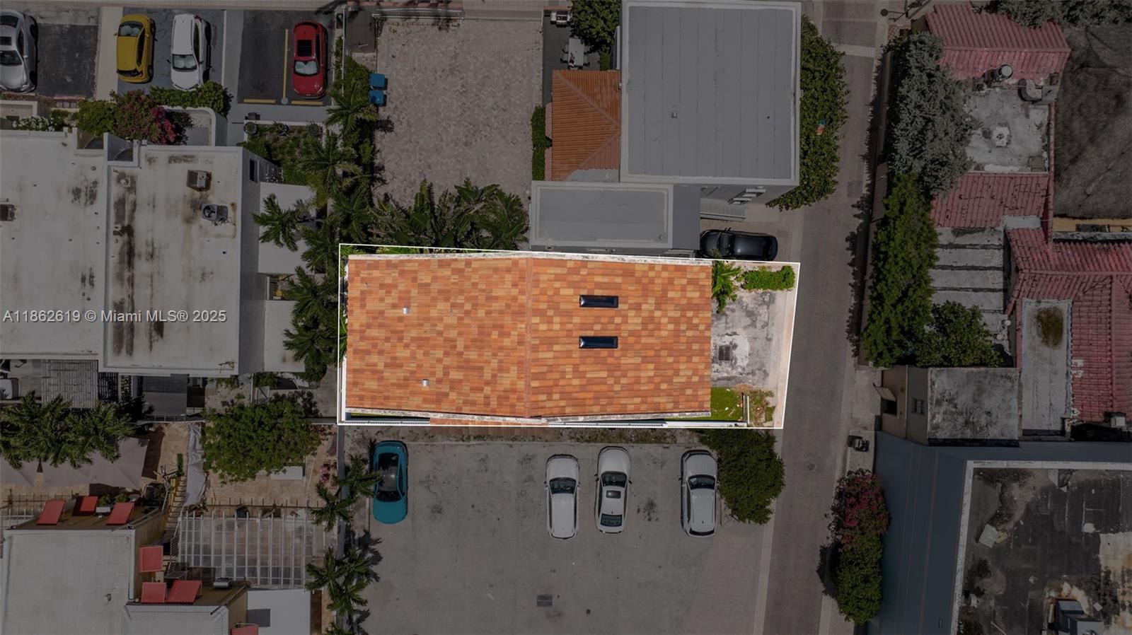 311 N Surf Rd #311, Hollywood FL 33019