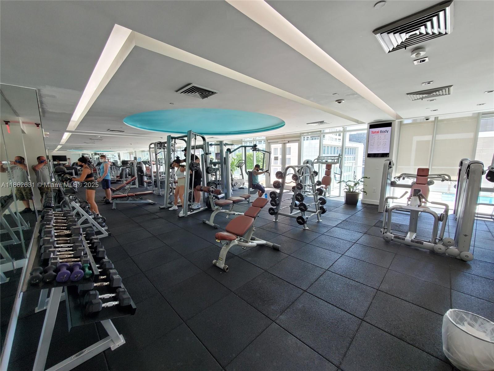 55 SE 6th St #3004, Miami FL 33131
