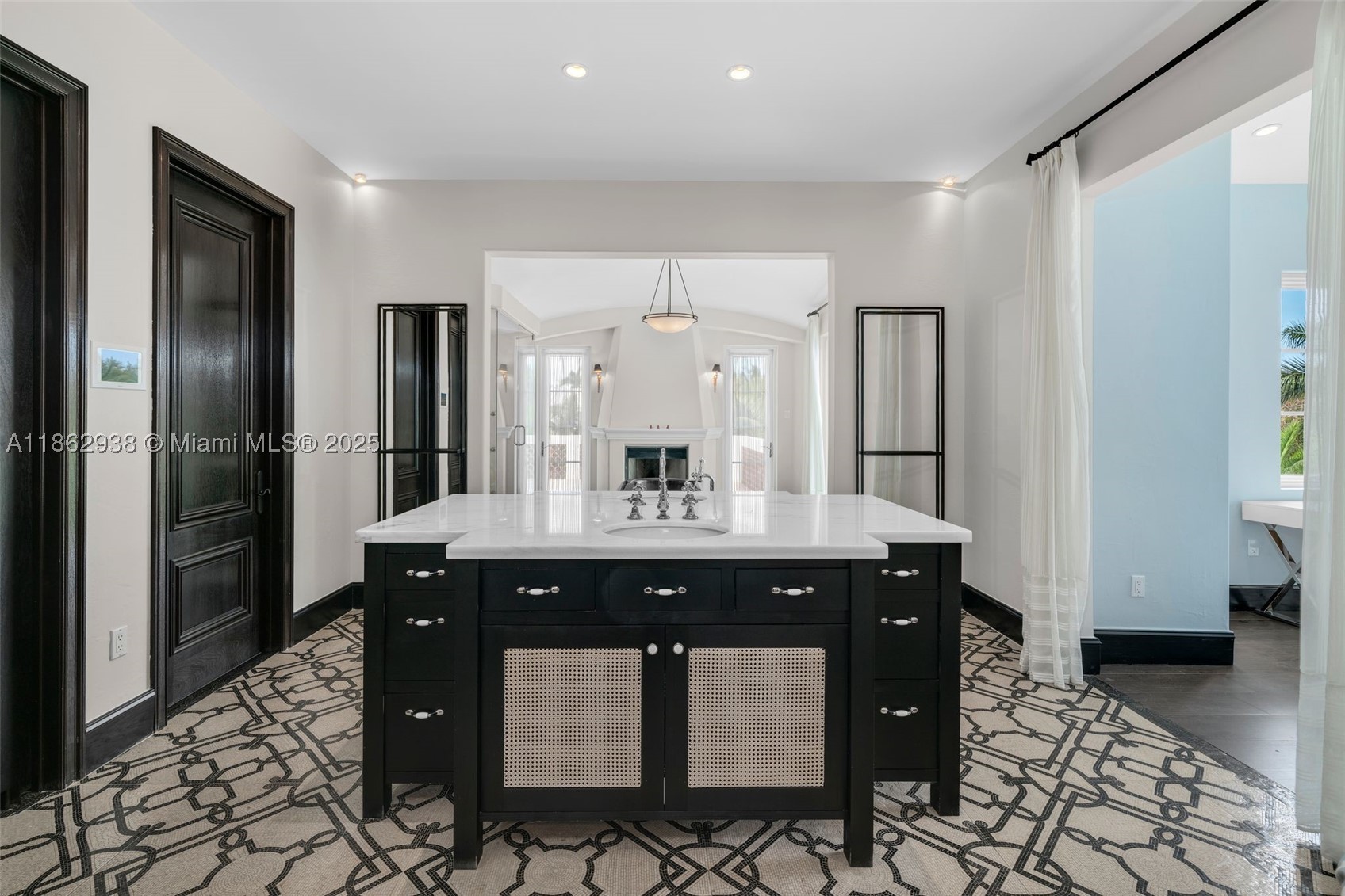 3305 S Moorings Way, Miami FL 33133