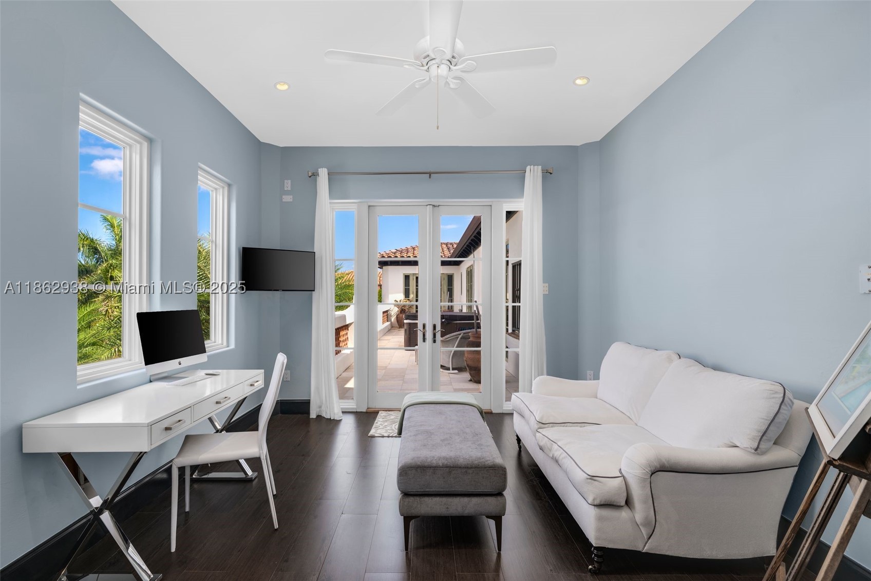3305 S Moorings Way, Miami FL 33133
