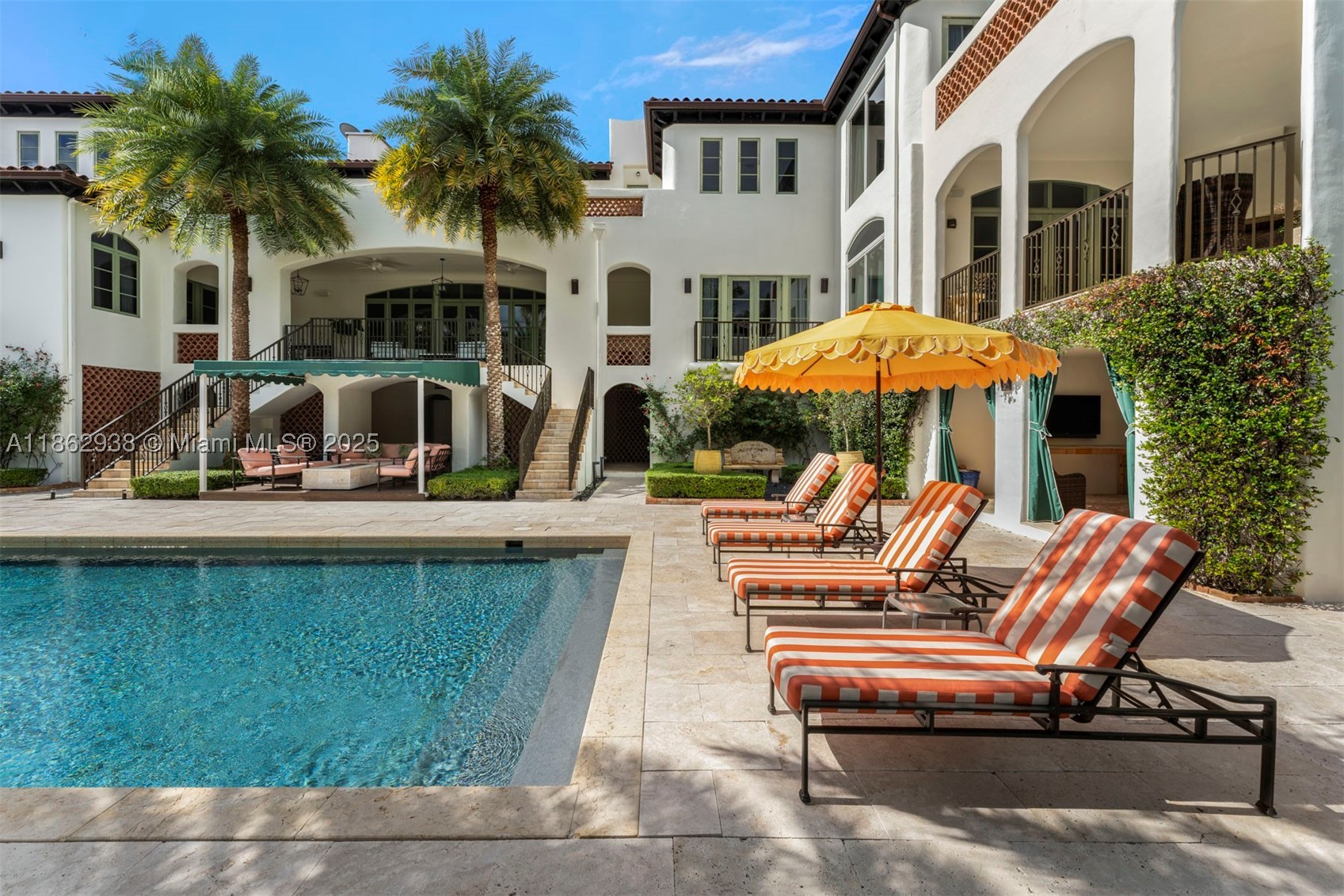 3305 S Moorings Way, Miami FL 33133