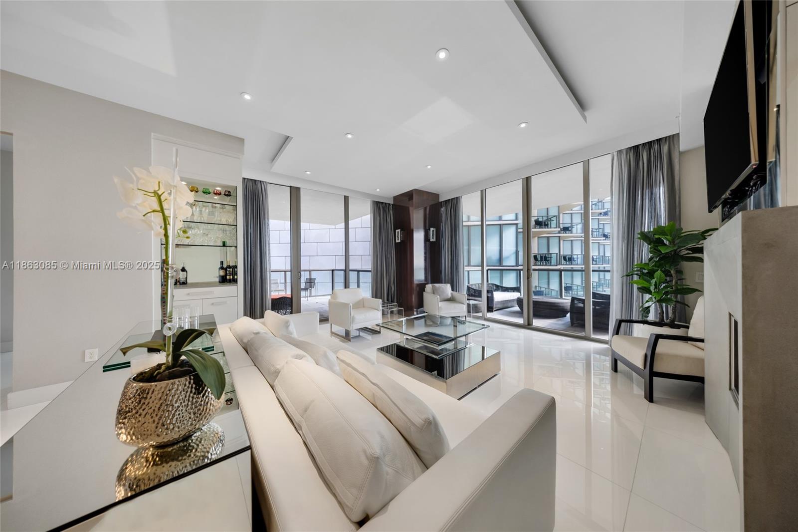 9701 Collins Avenue #1204, Bal Harbour FL 33154