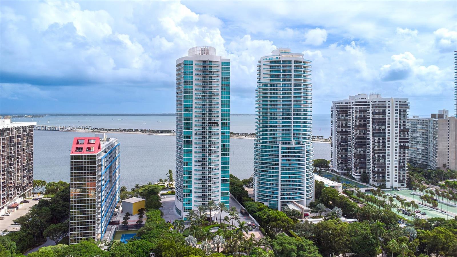 2101 Brickell Ave #905, Miami FL 33129