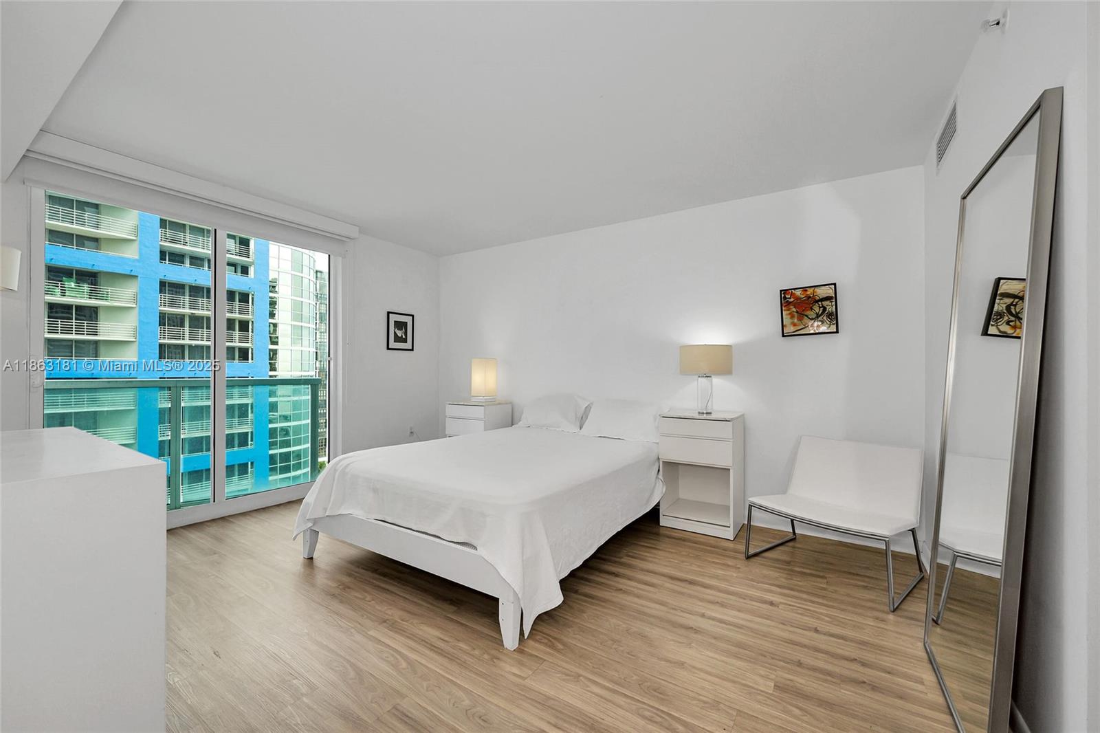 2101 Brickell Ave #905, Miami FL 33129