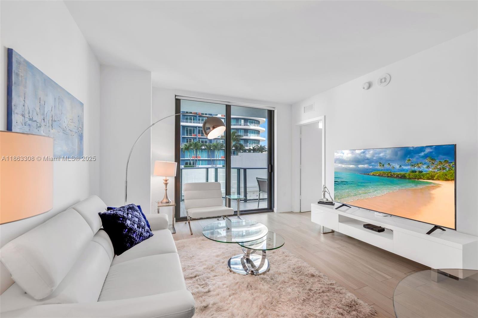 1300 S Miami Ave #1208, Miami FL 33130