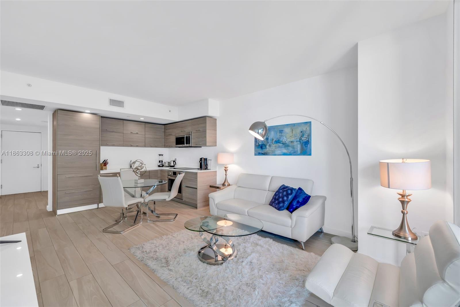 1300 S Miami Ave #1208, Miami FL 33130