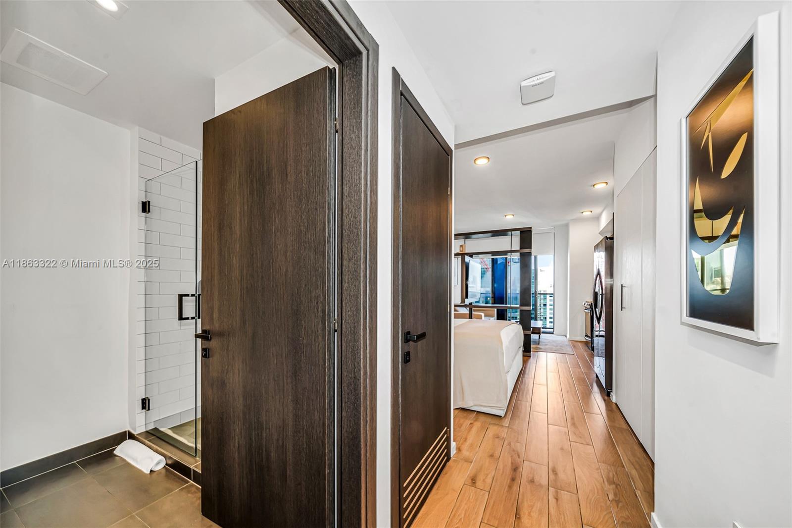 398 NE 5 #4416, Miami FL 33132