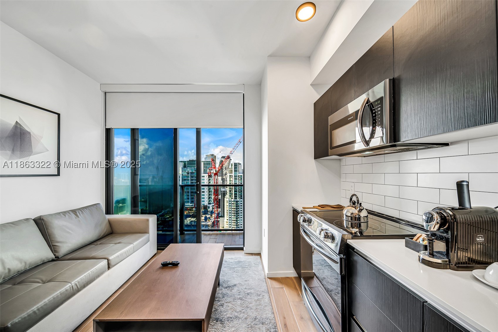398 NE 5 #4416, Miami FL 33132