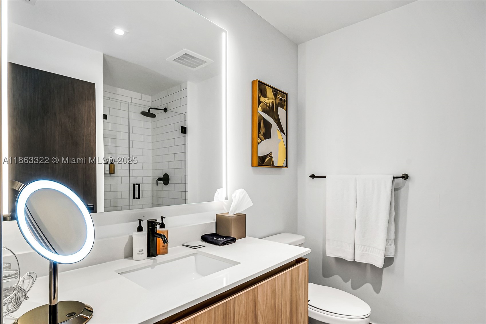 398 NE 5 #4416, Miami FL 33132